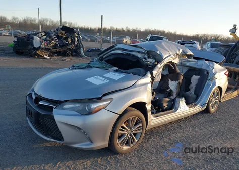 2017 Toyota Camry Se z USA, uszkodzony, nr VIN 4T1BF1FK7HU330367